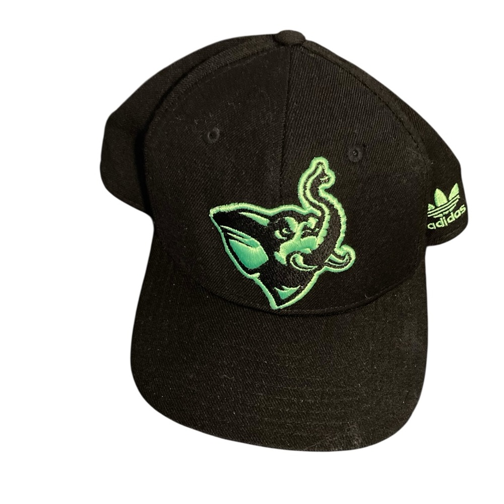 Adidas adjustable trucker cap
